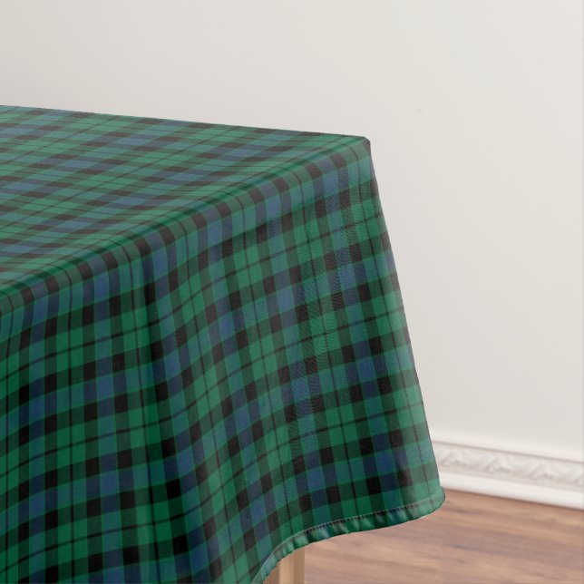 Mantel MacKay Clan Green, Blue and Black Tartán (In Situ)