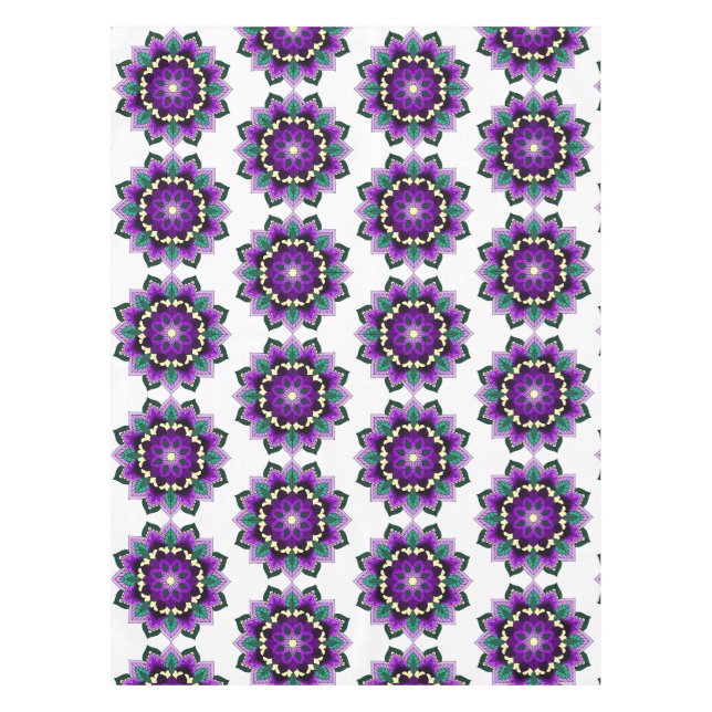 Mantel Mandala Pattern 02 in purple (Anverso)