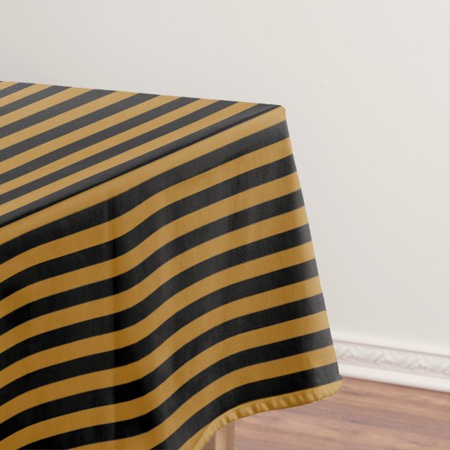 Mantel Matte Gold y Black Stripe (In Situ)