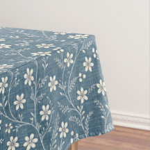 Miraza azul y blanca con flores blancas