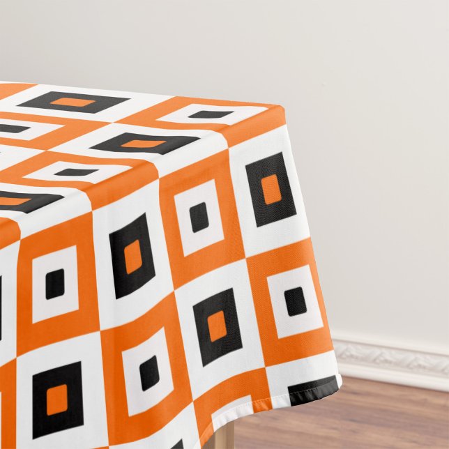 Mantel Orange Black White Checkered Squares Pattern (Subido por el creador)