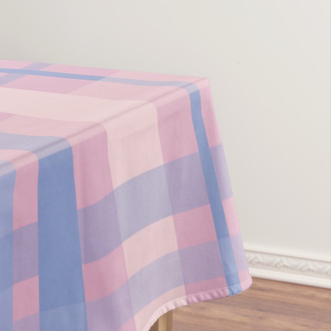 Mantel Pastel Plaid (In Situ)