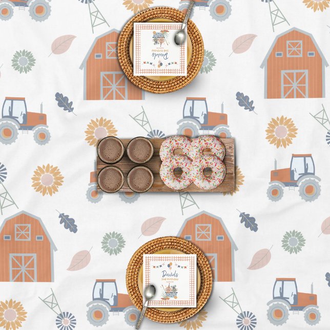 Mantel Patrón de Barnyard para animales de granja Cumplea (Farm Animal Birthday Tablecloth Tractor Barn Pattern)