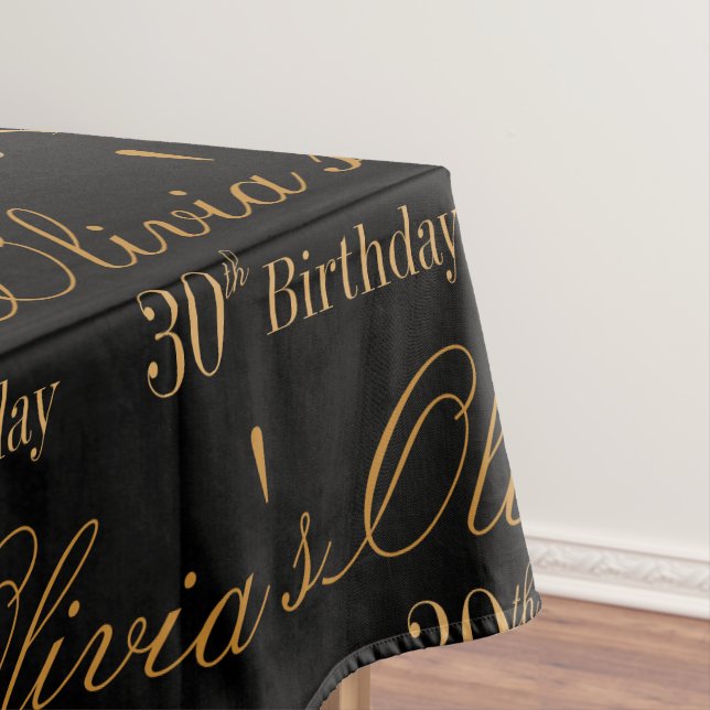 Mantel Personalizado en negro y dorado (In Situ)