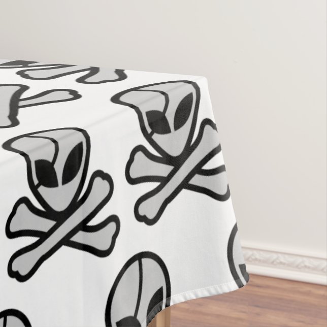 Mantel Pirata Alien (In Situ)