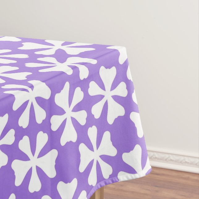 Mantel Purple and White Modern Geometric Floral Pattern (In Situ)