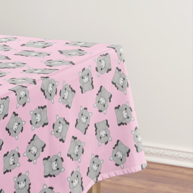 Mantel Rosa de la fiesta de cumpleaños del burro (In Situ)