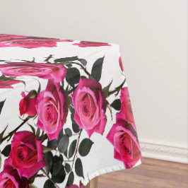 Mantel Rosas rojas y rosadas agrupadas sobre un fondo bla