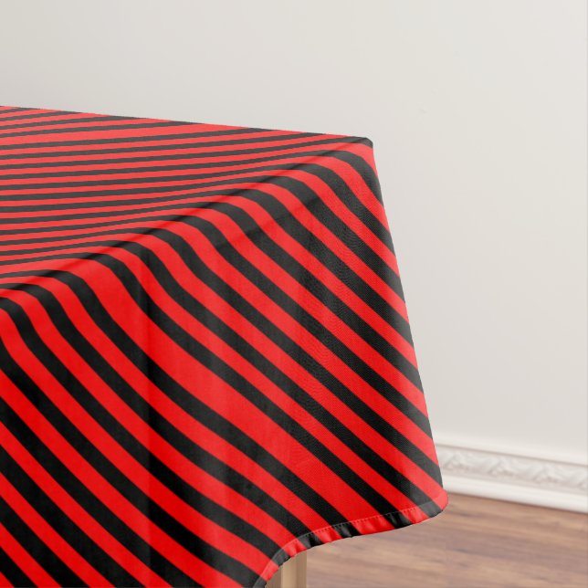 Mantel Ruby Black (In Situ)