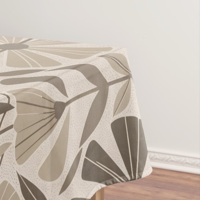 Mantel Scandinavian Geometric Floral Motif (In Situ)