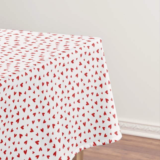 Mantel Scattered Red Hearts Tablecloth (In Situ)