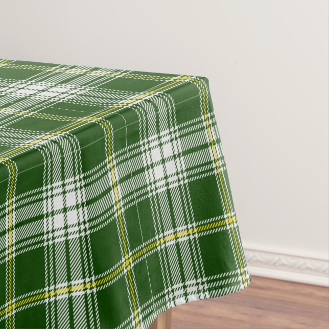 Mantel Spring Green Plaid (In Situ)