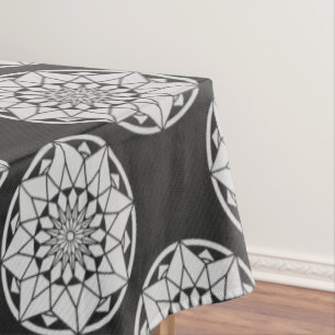 Mantel Star Mandala tejiendo blanco y negro