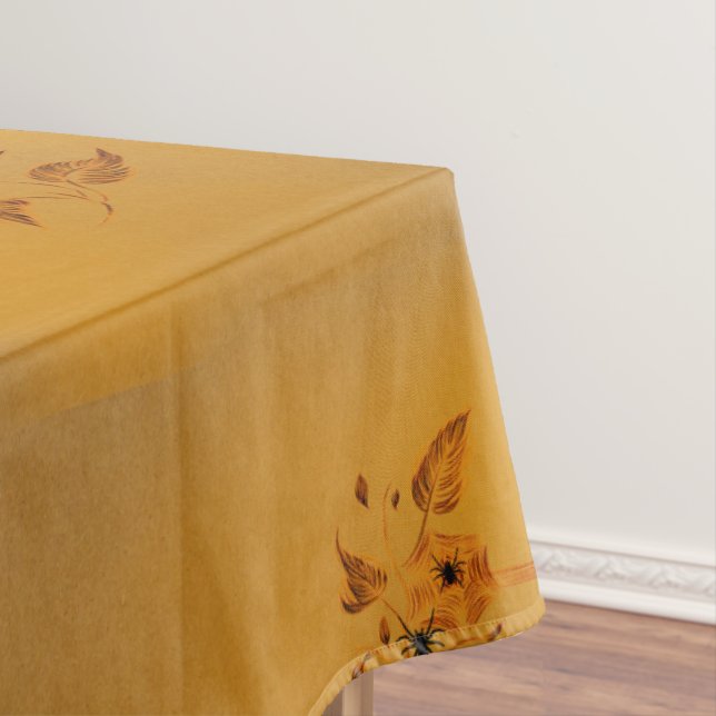 Mantel Tablecloth (In Situ)