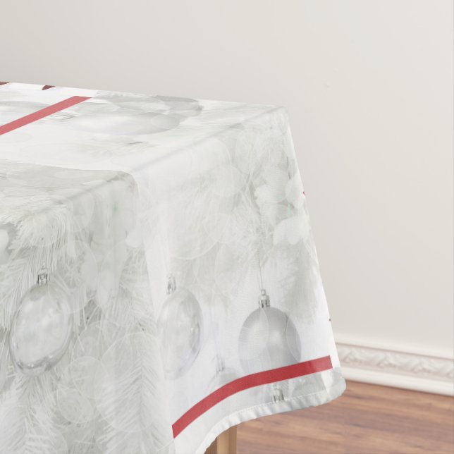 Mantel Tablecloth (In Situ)