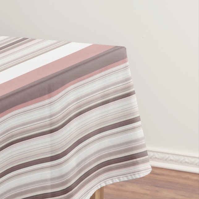 Mantel Tablecloth (In Situ)