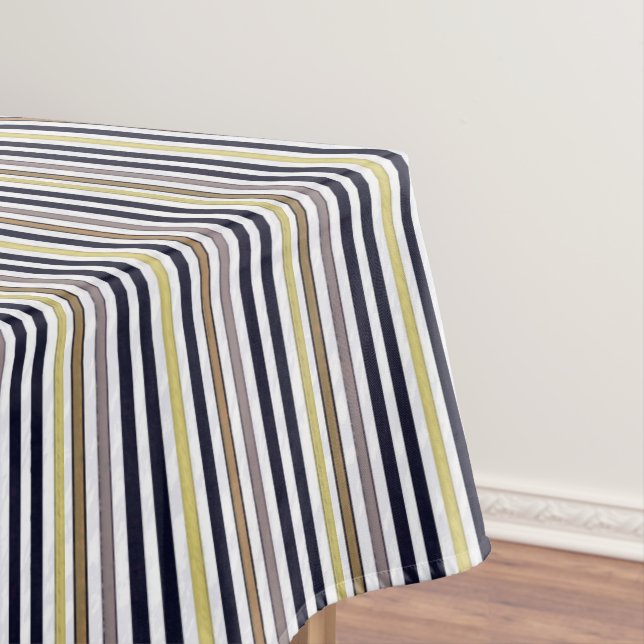 Mantel Tablecloth (In Situ)