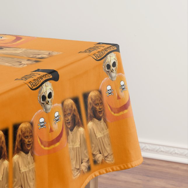 Mantel Tablecloth Halloween (In Situ)