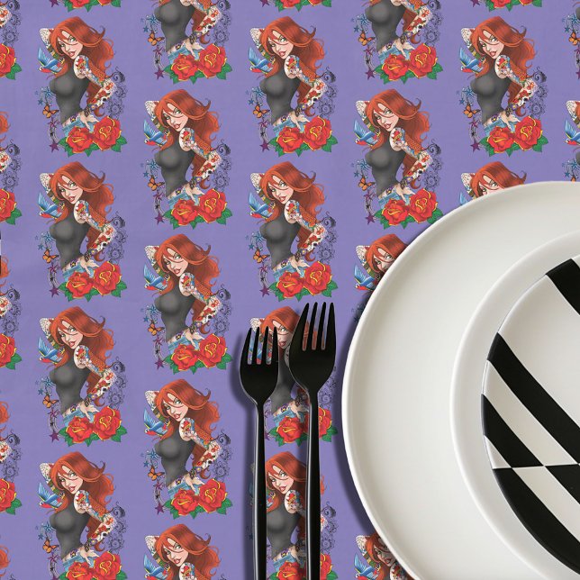 Mantel Tattoos de la mujer de Redhead (Subido por el creador)