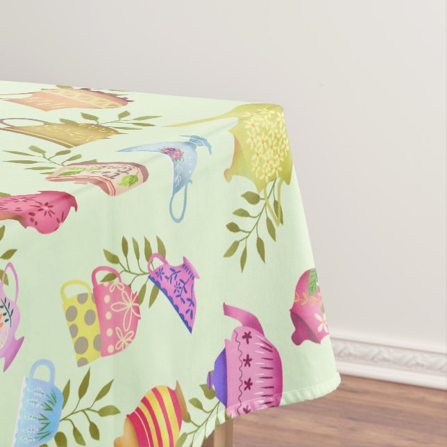 Mantel Té Pots and Cups Green (In Situ)