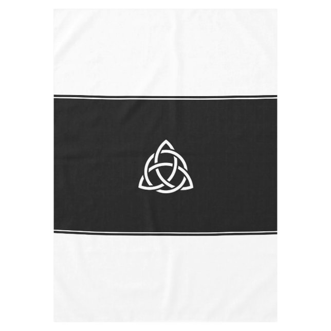 Mantel Triquetra (Anverso)