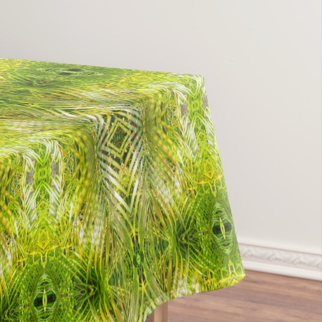 Mantel Tropical green palm leaves sunlight pattern (In Situ)