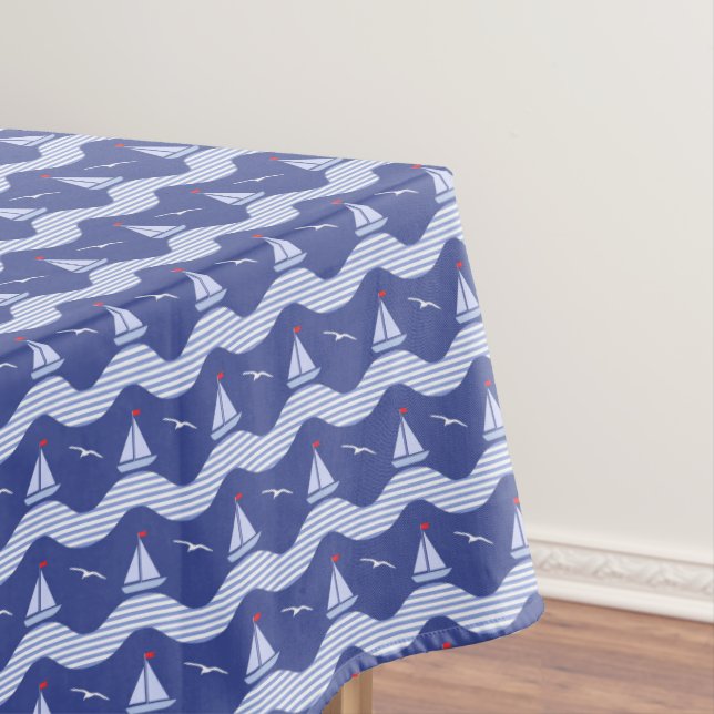 Mantel Veleros en un modelo rayado del mar (In Situ)