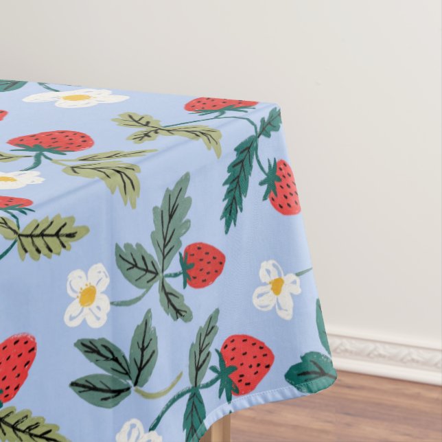 Mantel Vintage Cottagecore Strawberry Pattern (In Situ)