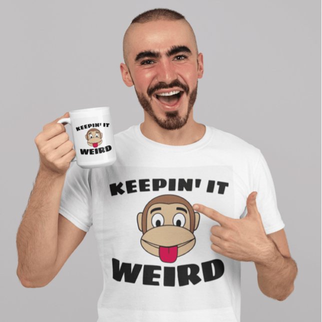 MANTENER LAS CAMISETAS DE LOS HOMBRES EXTRAÑOS (Subido por el creador)