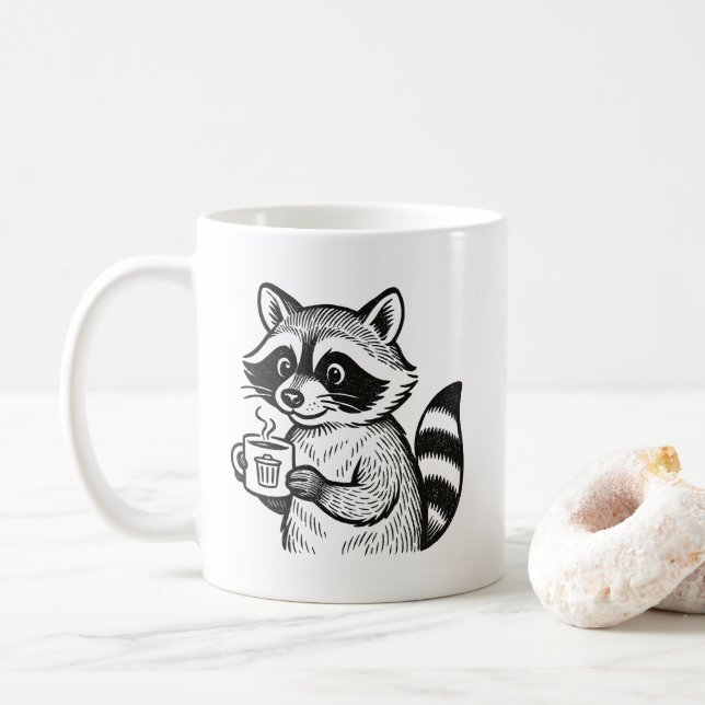 Mapache sosteniendo taza de café Taza divertida de (Con donut)