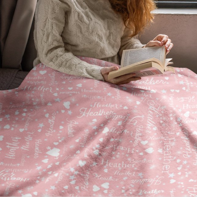 Maravillosa manta rosa con nombre y corazón (Subido por el creador)