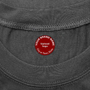 Marca comercial sobre pequeñas etiquetas de ropa d