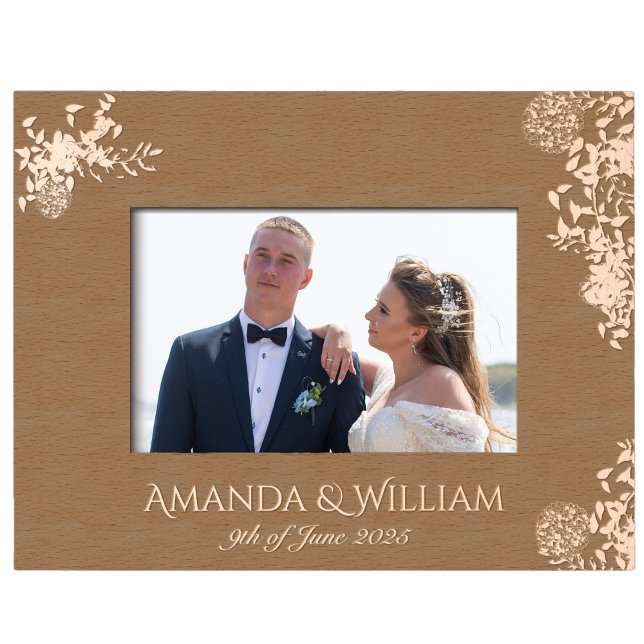 Marco de foto con grabado de boda finamente florea (Subido por el creador)