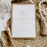 Marco De Presupuesto Guardar La Tarjeta De Foto De<br><div class="desc">Esta mínima y moderna tarjeta de foto para guardar la invitación de boda de fecha incluye letras de guiones para el corazón para una manera divertida de informar a sus amigos y familia de su próximo boda.</div>