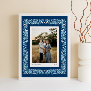 Marco floral de arte folclórico azul marino con te