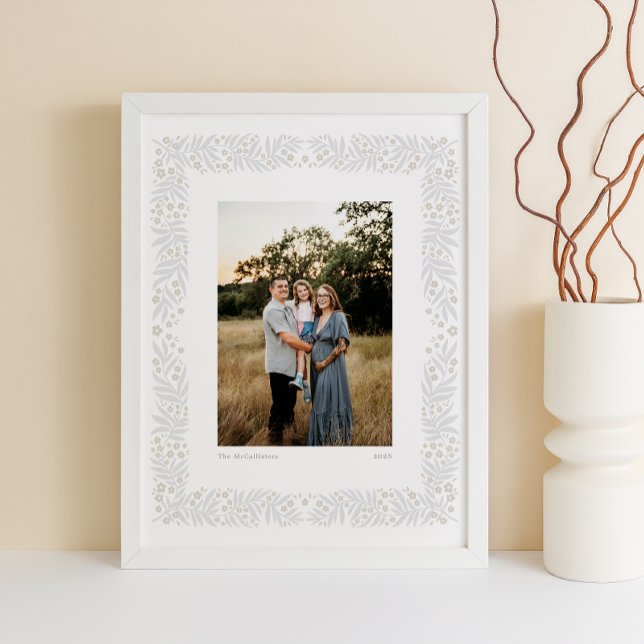 Marco floral de arte popular gris beige con texto  (Subido por el creador)