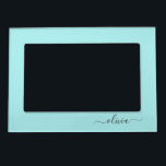 Marco Magnético Nombre de Monograma del Guión Azul Verde azulado M<br><div class="desc">Marco magnético del monograma Aqua Blue Verde azulado Simple Script. Esto hace que la graduación perfecta,  el cumpleaños,  el boda,  la ducha de novia,  el aniversario,  la ducha de bebé o la fiesta de soltera sea un regalo para alguien que ama el lujo glam y los estilos de moda.</div>