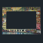 Marco Para Fotos Magnético Malcesine en el lago Garda por Gustav Klimt<br><div class="desc">Malcesine en el lago de Garda (1913) de Gustav Klimt es una pintura de estilo Art Nouveau de la época victoriana. Bonitas vistas de la ciudad italiana de Malcesine, con edificios y casas a orillas del puerto. Las casas y botes arrojan una reflexión en el agua tranquila. Se pueden ver...</div>