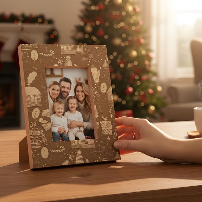 Marcos Grabados Beige Christmas Desk Frame – Festive Holiday Desig (Subido por el creador)