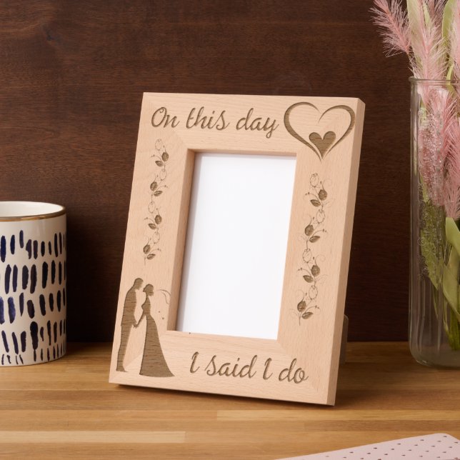 Marcos Grabados En este día dije que lo hacía Boda (Izquierda)