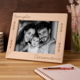 Marcos Grabados Famiglia Personalized Wooden Frame - Family Name