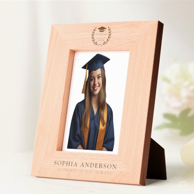 Marcos Grabados Foto de graduación Keepsake | Grad Cap Laurel Wrea (Subido por el creador)
