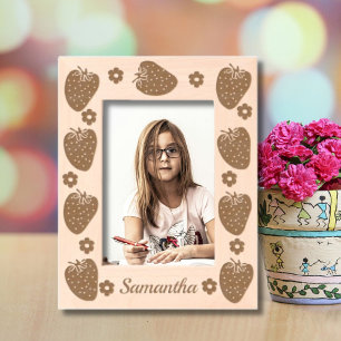 Marcos Grabados Fresas y flores cutáneas