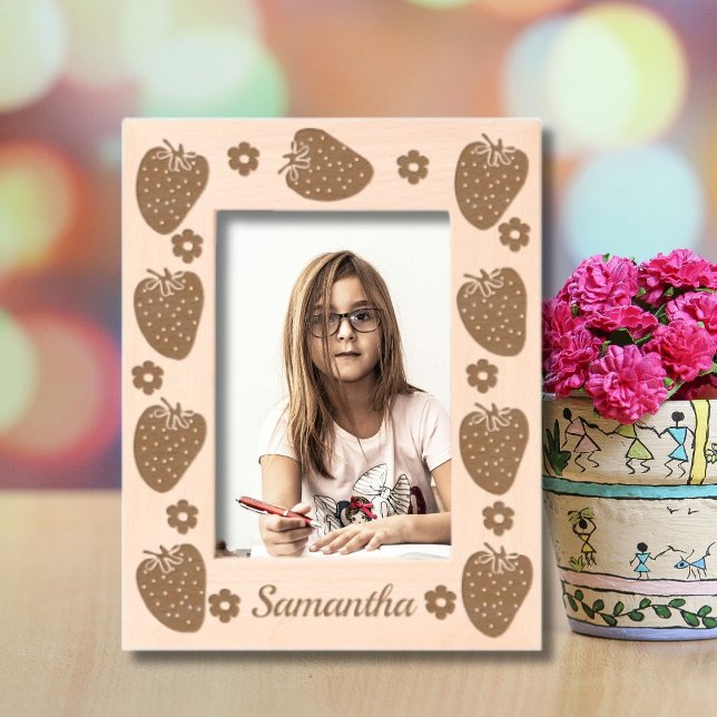 Marcos Grabados Fresas y flores cutáneas (Subido por el creador)