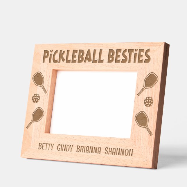 Marcos Grabados Grupo de mujeres amigas de Pickleball Besties (Izquierda)