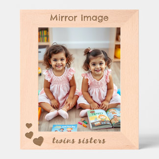 Marcos Grabados Hermanas gemelas personalizadas con corazones amor