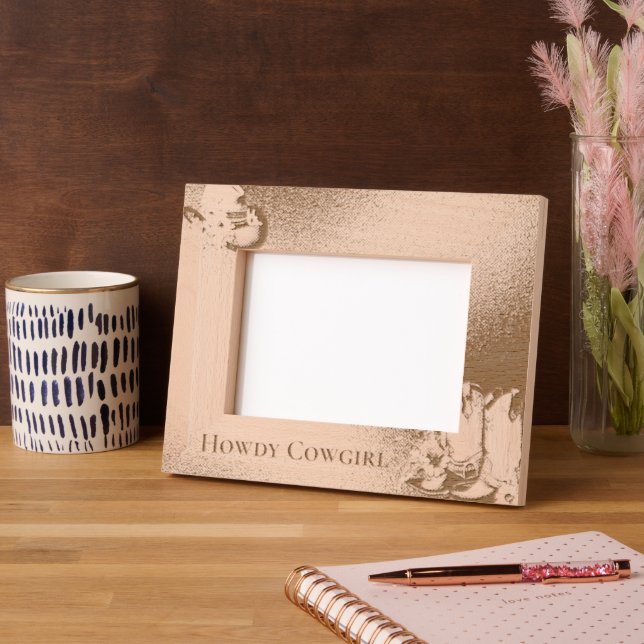 Marcos Grabados Howdy Cowgirl Gorra occidental y boots (Izquierda)