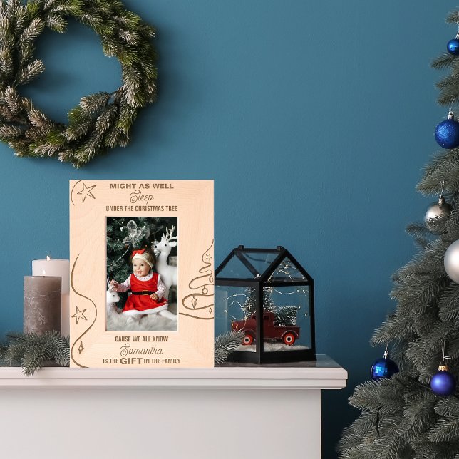 Marcos Grabados Los navidades pueden dormir bajo el árbol de bebés (Christmas Might Sleep Under Tree Baby First Xmas Etched Frames Keepsake Photo Frame New Baby Gift)