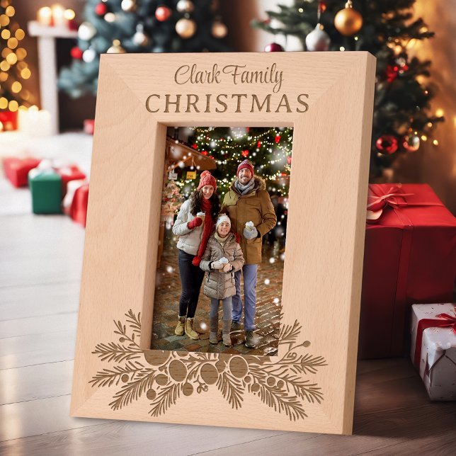Marcos Grabados Navidades personalizados Pine Floral (Subido por el creador)