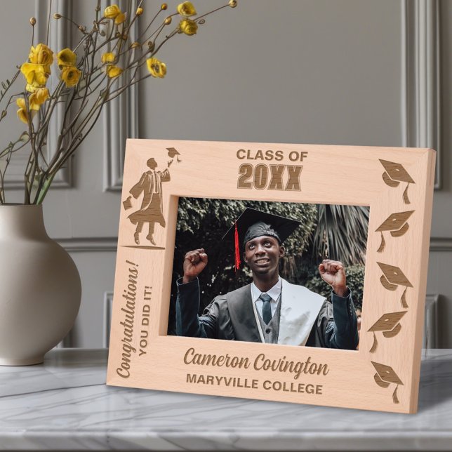 Marcos Grabados Nombre de graduación personalizado, escuela/univer (Subido por el creador)
